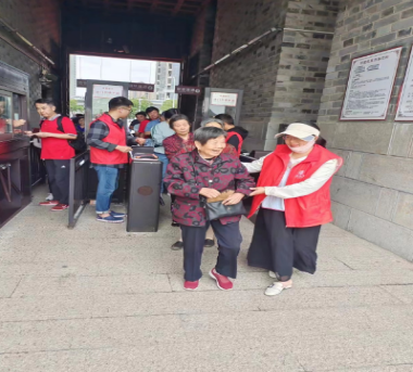 最美“志愿紅”，繪就項(xiàng)王故里美麗風(fēng)景線(圖1)