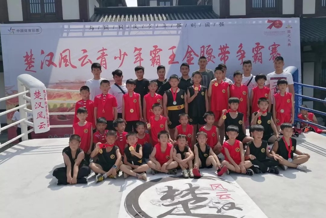 “十一”小長假完美收官:“三個古城”贏得海內(nèi)外游客高度稱贊(圖4) “十一”小長假完美收官:“三個古城”贏得海內(nèi)外游客高度稱贊(圖4)