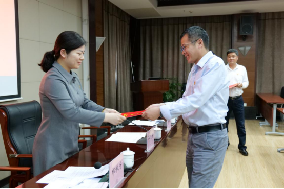 “蹄疾步穩(wěn)謀新篇 踔厲奮發(fā)啟新程” ——項(xiàng)王故里景區(qū)召開2022年度黨建黨風(fēng)廉政建設(shè) 意識形態(tài)工作會議(圖2) “蹄疾步穩(wěn)謀新篇 踔厲奮發(fā)啟新程” ——項(xiàng)王故里景區(qū)召開2022年度黨建黨風(fēng)廉政建設(shè) 意識形態(tài)工作會議(圖2)