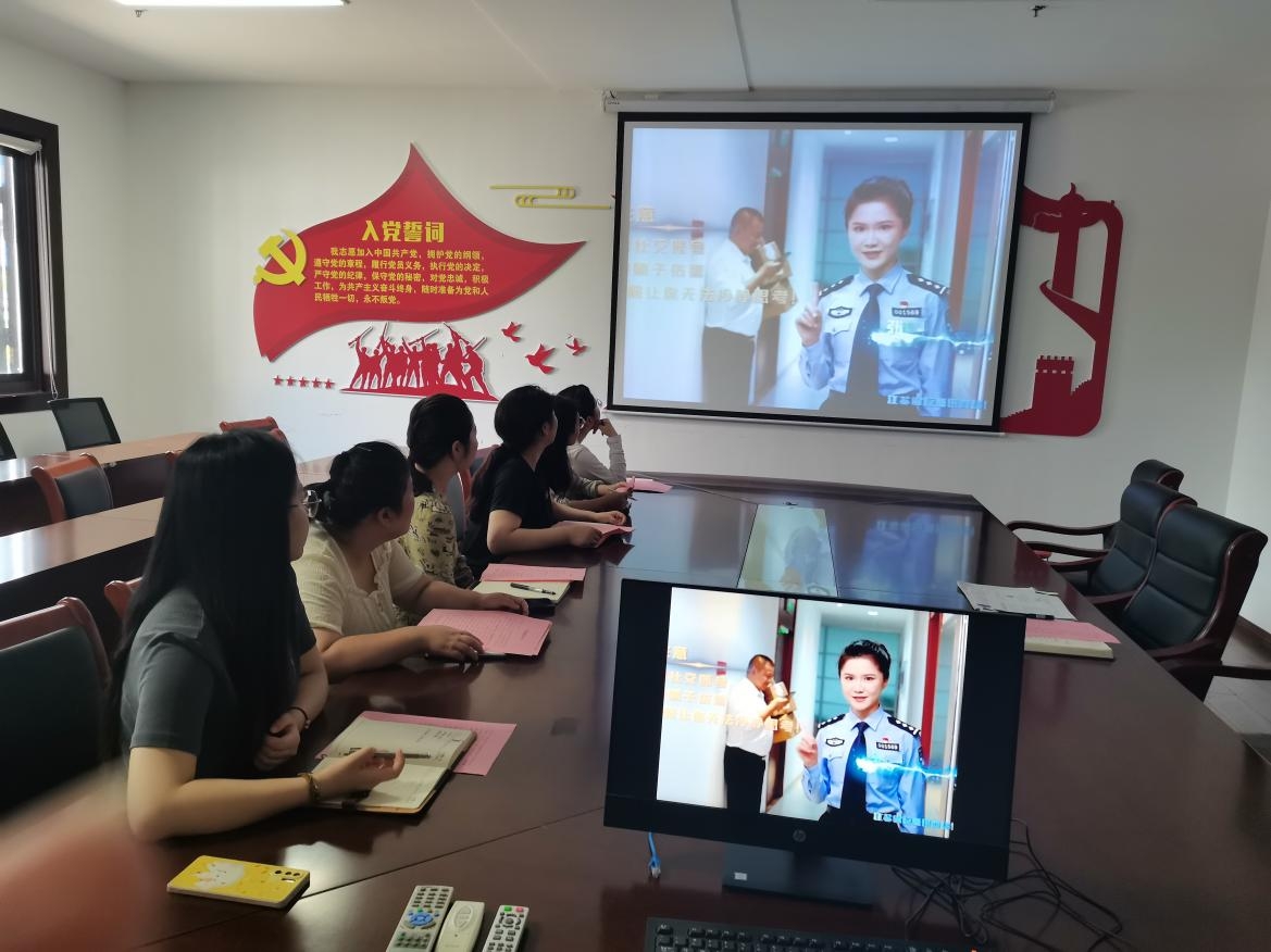 項(xiàng)王故里景區(qū)開展財(cái)務(wù)人員反詐專題學(xué)習(xí)會(圖1) 項(xiàng)王故里景區(qū)開展財(cái)務(wù)人員反詐專題學(xué)習(xí)會(圖1)