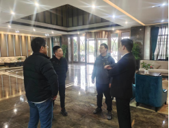 項(xiàng)王故里景區(qū)“主動(dòng)上門(mén)”，與租戶近距離交流提供服務(wù)(圖2)