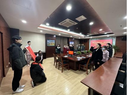 項王故里景區(qū)團(tuán)總支開展“緬懷先烈寄哀思·踔厲奮發(fā)向未來”主題團(tuán)日活動(圖1)