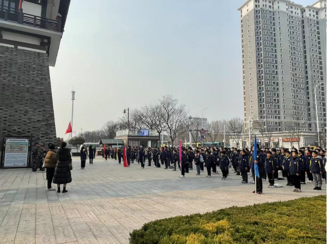 項(xiàng)王故里景區(qū)迎來(lái)今年首波研學(xué)旅行團(tuán)(圖1) 項(xiàng)王故里景區(qū)迎來(lái)今年首波研學(xué)旅行團(tuán)(圖1)