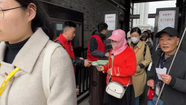 “‘項’我看齊·‘羽’你同行”——項王故里景區(qū)公司黨支部黨員先鋒在行動(圖2) “‘項’我看齊·‘羽’你同行”——項王故里景區(qū)公司黨支部黨員先鋒在行動(圖2)